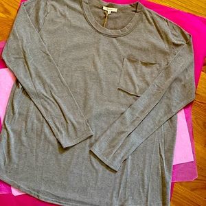 ❤️NWT EASEL -OVERSIZED L/S TEE❤️